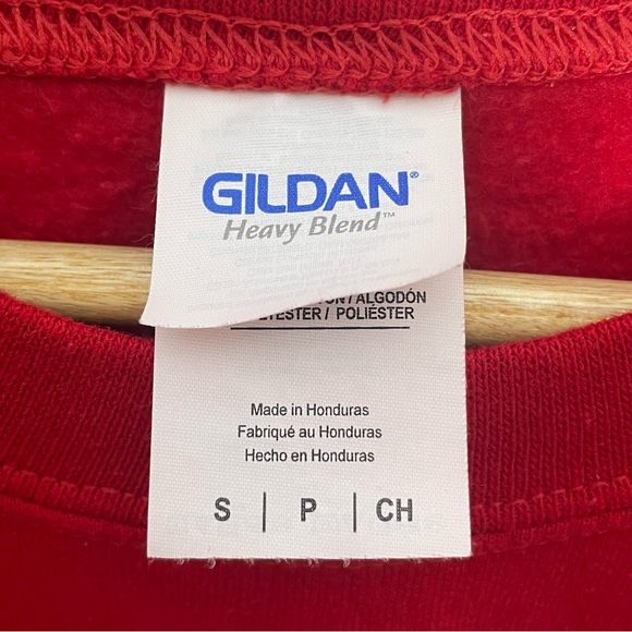 EUC My Last Christmas as a Miss Red Sweatshirt in Women’s small 🎄💍 - Picture 7 of 8